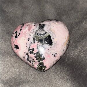 Peruvian Rhodonite heart